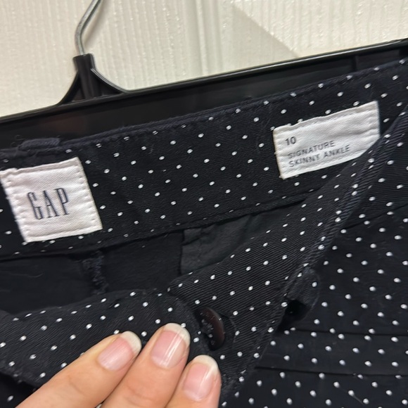 Gap signature skinny ankle pants dot pattern size 10 - Picture 3 of 3